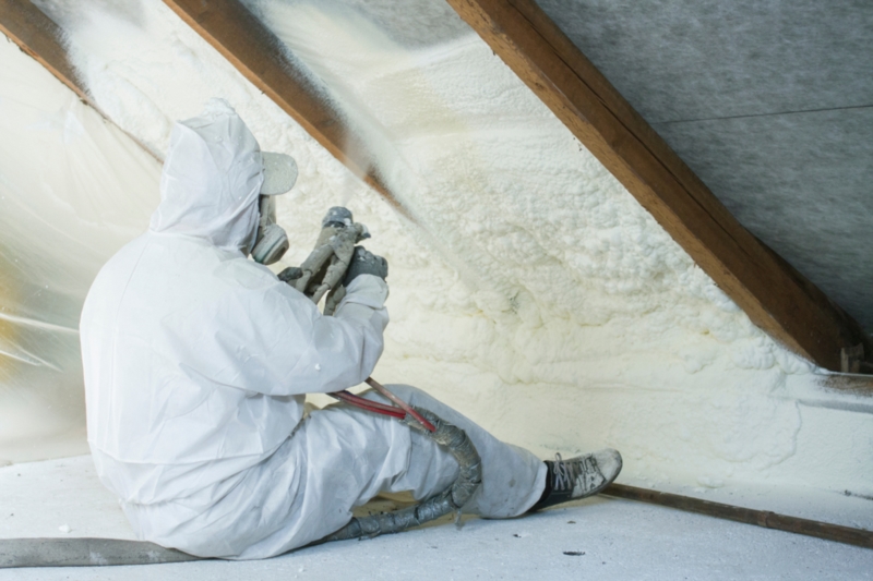 Polyurethane foam spraying: how and why to use it?