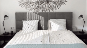 The boxspring bed that was expected!