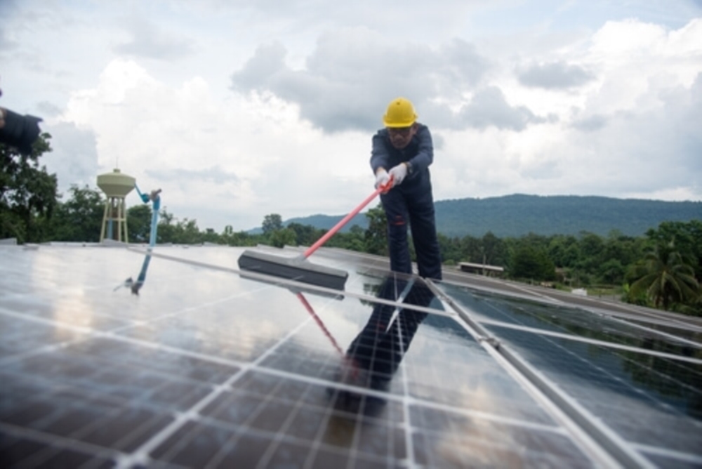 Reinigung von Solaranlagen