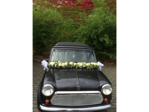 Arrangement de voiture