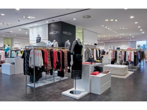 Tenues casual et élégantes pour les plus belles fêtes