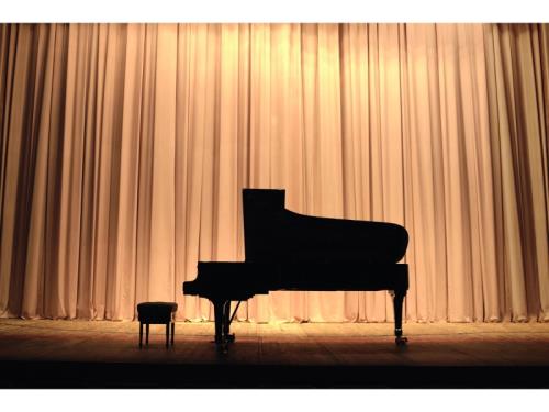  location de pianos pour concerts