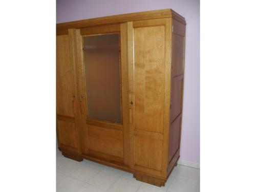 Armoire