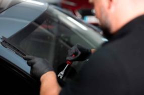 Diagnostic, réparation & remplacement de pare-brise