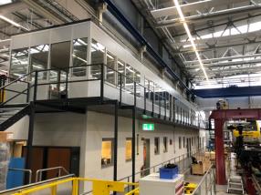 Trendline: Système de locaux intérieurs pour halls