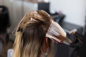 Coloration & traitement des cheveux