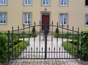 Portail en fer forgé