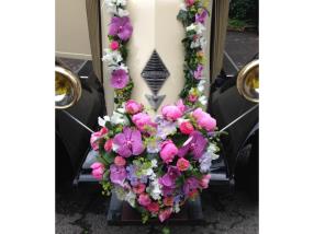 Arrangement floral voiture