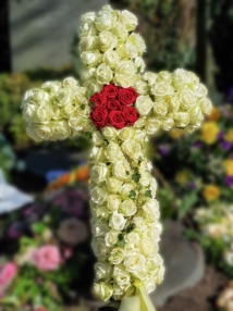  Blummenarrangementer fir Begriefnisser