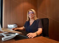 Mme Cristina Goffin