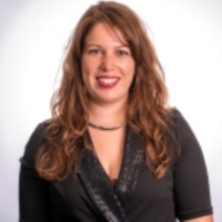 Mme Sara Andre Aires