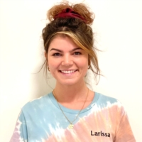 Mme Larissa Lisarelli